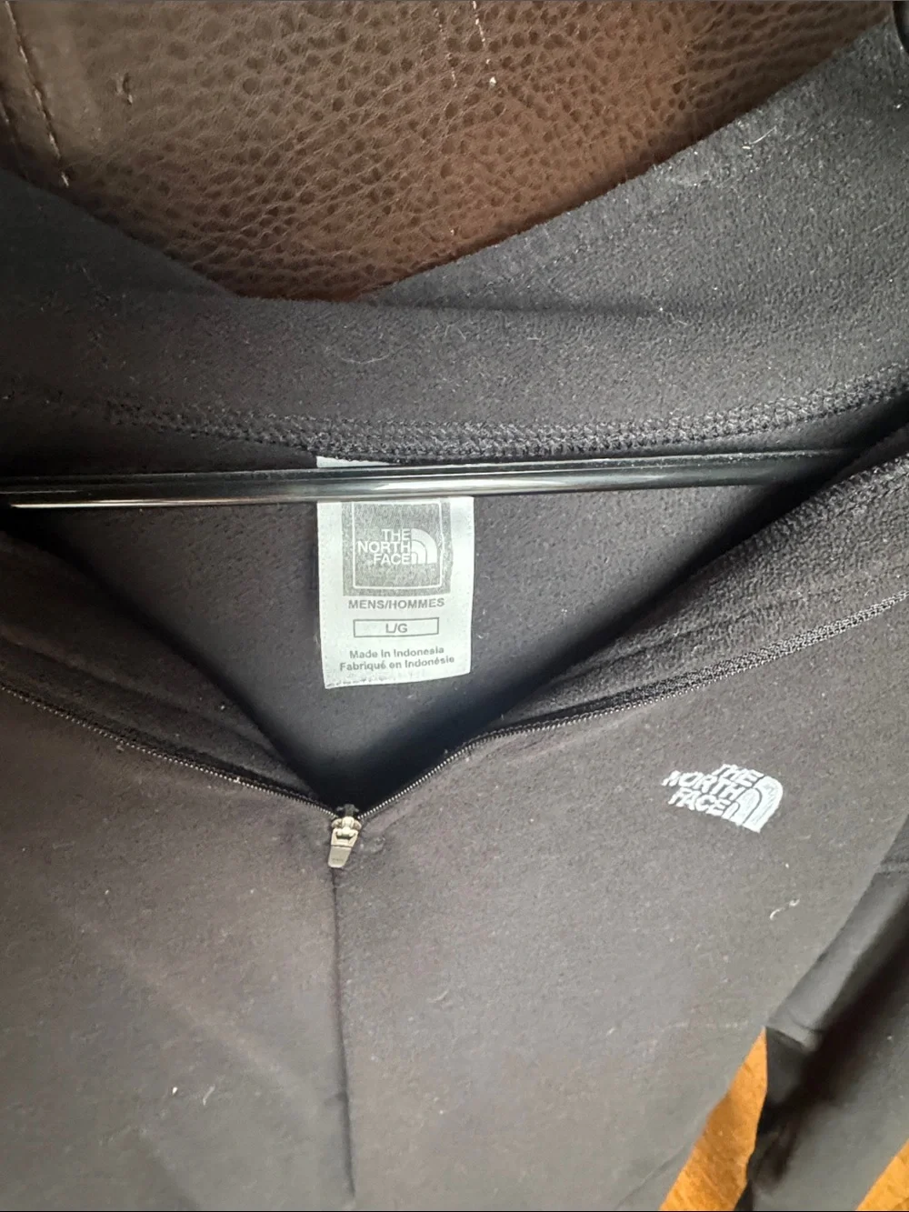 The North Face Men’s Black Zip-Up Fleece Pullover
